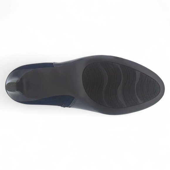 Impo Women's Neena Ankle Bootie - Picture 5 of 5